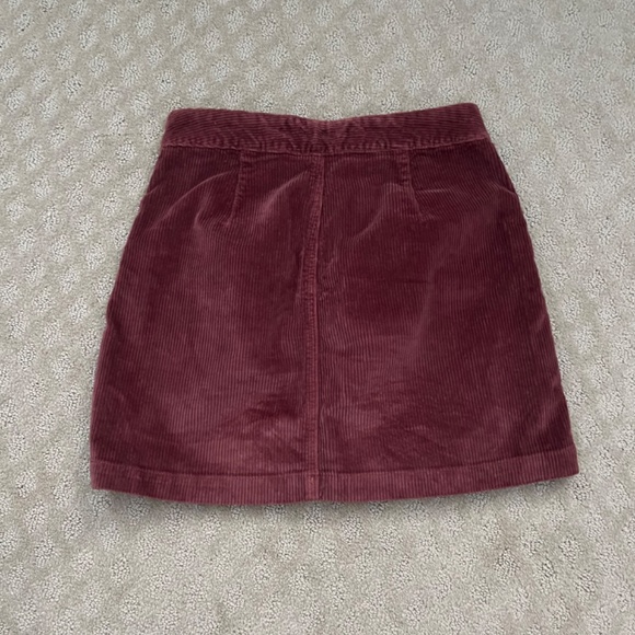 Skirt - Picture 2 of 3